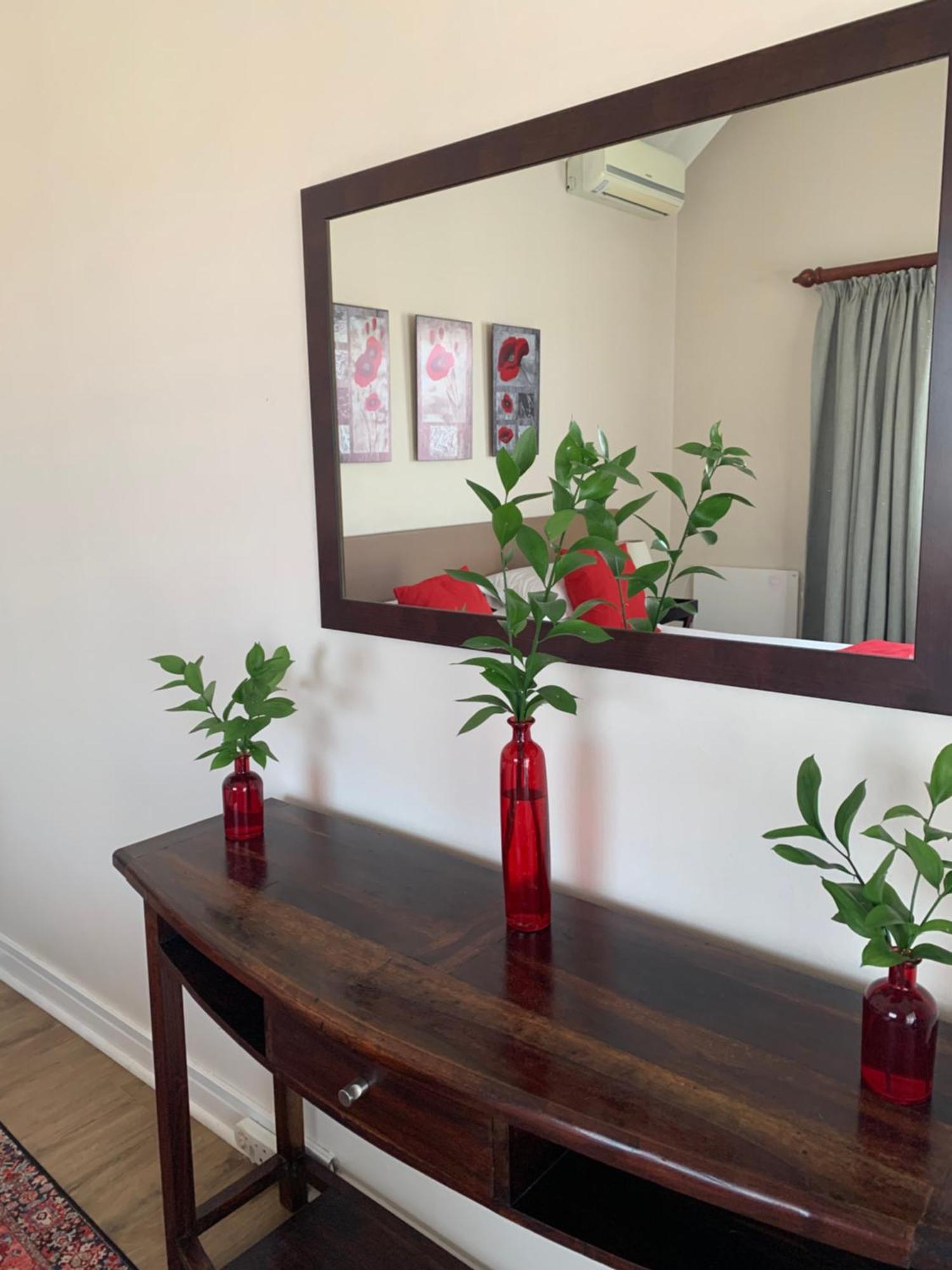 Millard Crescent Guest House Port Elizabeth Bagian luar foto