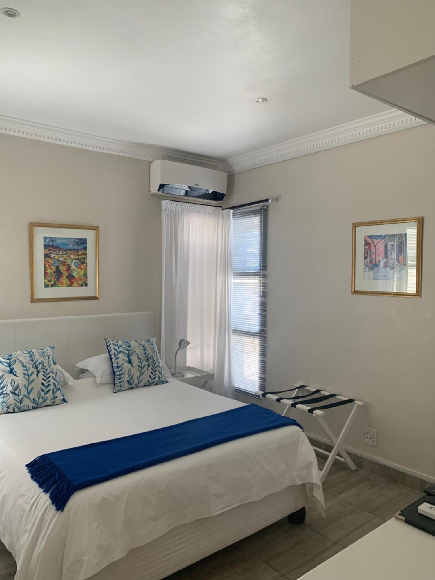 Millard Crescent Guest House Port Elizabeth Bagian luar foto