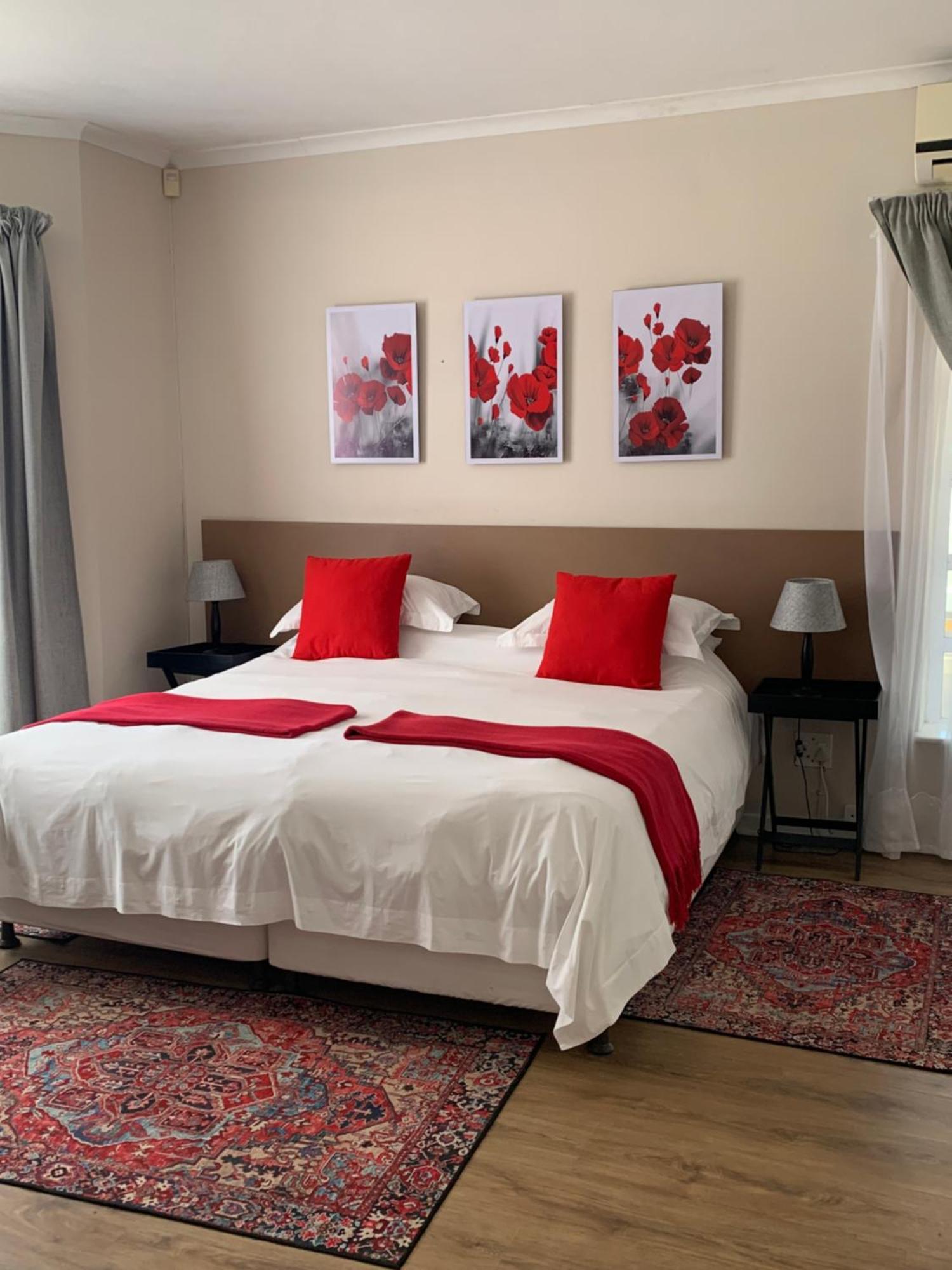 Millard Crescent Guest House Port Elizabeth Bagian luar foto